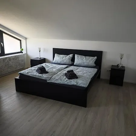 公寓 Levilia Strullendorf